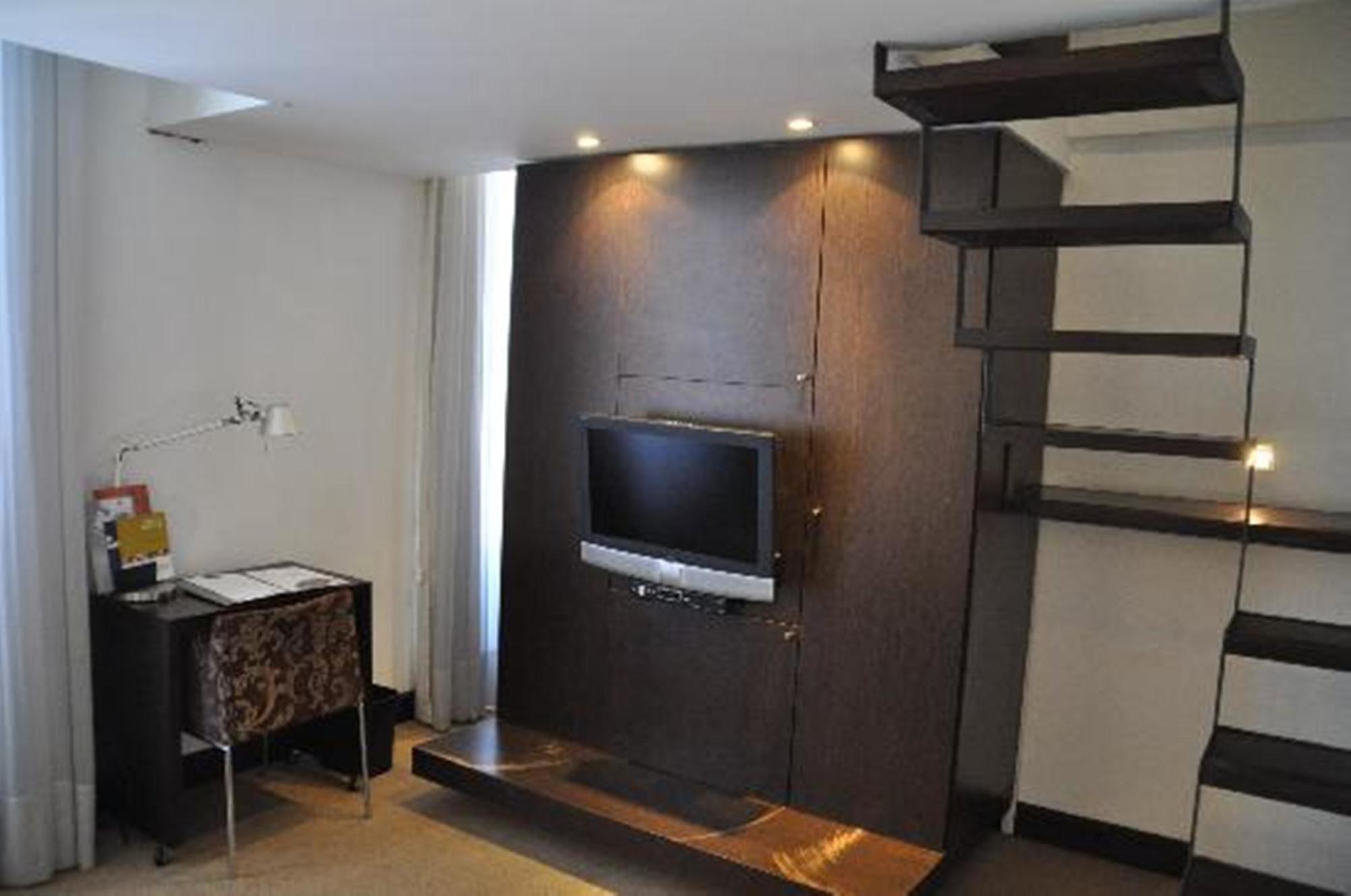 Plaza Fuerte Hotel Montevideo Luaran gambar