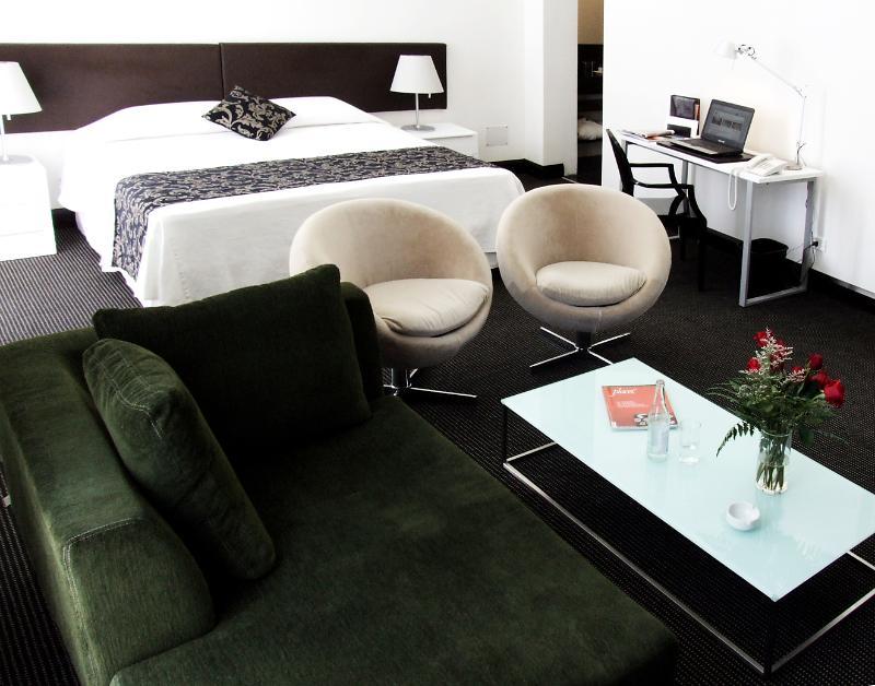 Plaza Fuerte Hotel Montevideo Bilik gambar