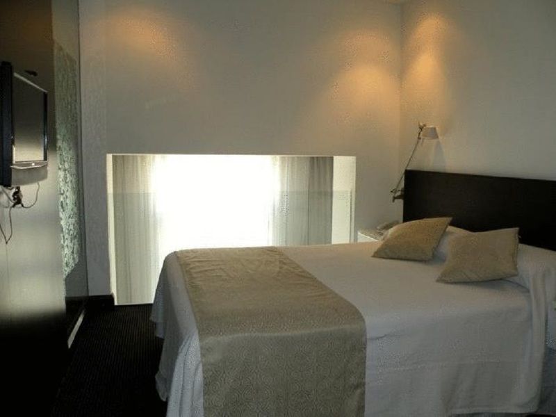 Plaza Fuerte Hotel Montevideo Luaran gambar